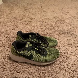 Nike tanjun limited edition shoes